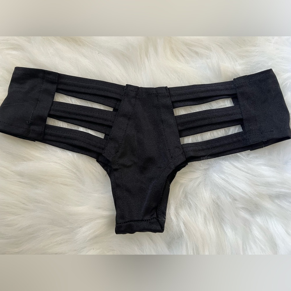Black Strappy Cutout Festival Bottoms - Picture 4 of 5